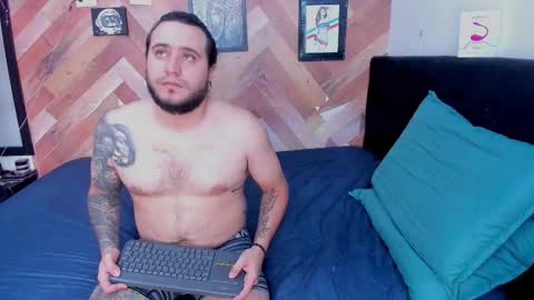 Snapshot of hot_couple_tattooo chatting on 02-28-26, 06:09 Emily Christian online show from 02-28-26, 06:09