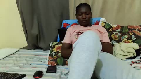 Milly online show from 02-26-25, 04:24