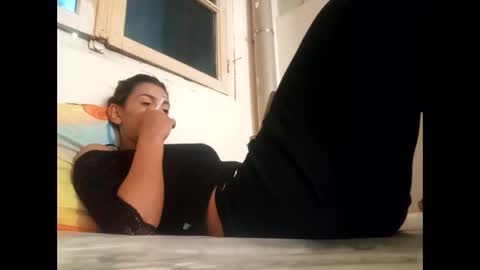 Hot falling devil online show from 10-26-25, 10:43