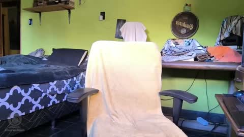 Snapshot of hot_fellow chatting on 12-22-24, 07:31 Hot Fellow online show from 12-22-24, 07:31