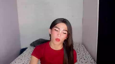 Snapshot of hot_khianna chatting on 02-13-26, 12:23 Khianna online show from 02-13-26, 12:23