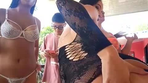 Snapshot of hot_kittens_xxx chatting on 02-27-26, 03:12 kittens online show from 02-27-26, 03:12