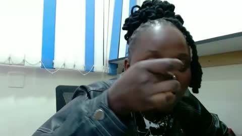 Linah online show from 12-01-25, 10:31