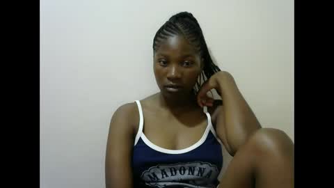 LONNAH online show from 03-09-25, 03:43