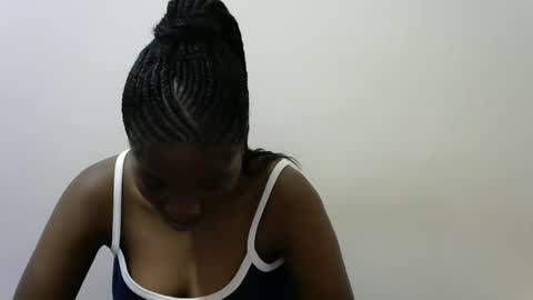 LONNAH online show from 03-09-25, 04:44