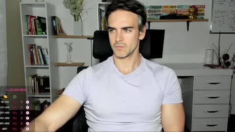 Martin online show from 12-10-24, 04:06