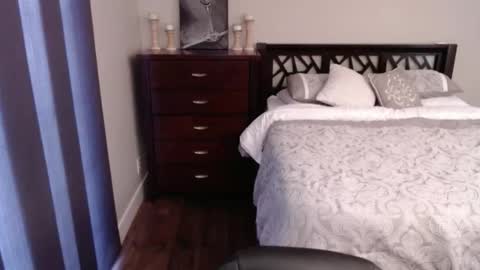 Rose Redwood online show from 02-02-26, 11:25