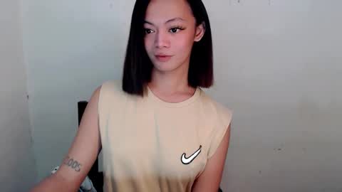 Snapshot of hot_n_spicy69 chatting on 10-17-25, 06:38 SWEET AGATHA online show from 10-17-25, 06:38