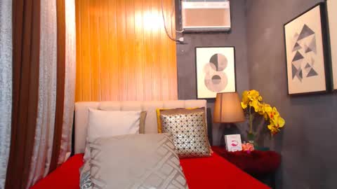 Snapshot of hot_nikki69 chatting on 01-26-25, 06:28 hot_nikki69 online show from 01-26-25, 06:28