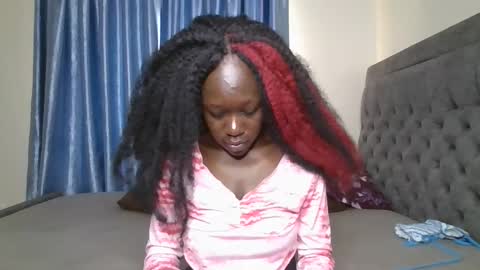 Hot petite online show from 11-17-25, 11:27