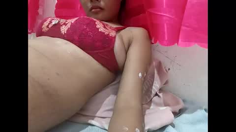 hot_quin11 online show from 12-23-24, 10:10