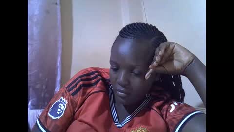 Snapshot of hot_raylah chatting on 01-16-26, 08:02 RAYLAH online show from 01-16-26, 08:02