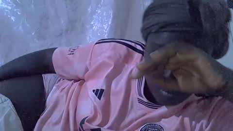 Snapshot of hot_raylah chatting on 02-18-26, 11:55 RAYLAH online show from 02-18-26, 11:55