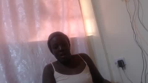 Snapshot of hot_raylah chatting on 02-24-26, 11:30 RAYLAH online show from 02-24-26, 11:30