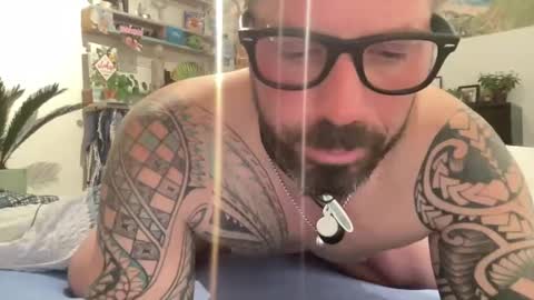 letmedoo2 online show from 03-06-25, 08:27