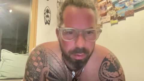 letmedoo2 online show from 10-28-25, 05:37