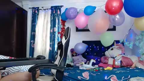 Snapshot of hot_sexy_bunny chatting on 02-03-25, 06:28 hot sexy bunny online show from 02-03-25, 06:28