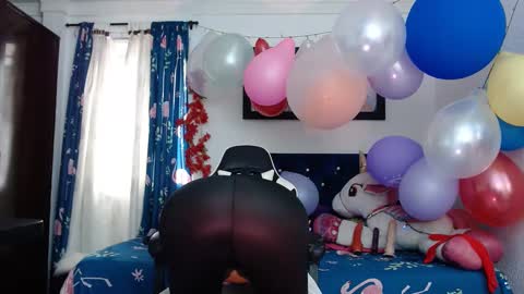 Snapshot of hot_sexy_bunny chatting on 02-06-25, 03:41 hot sexy bunny online show from 02-06-25, 03:41