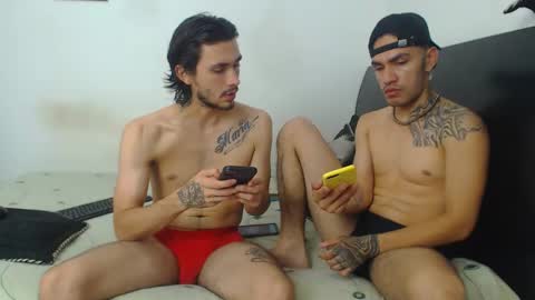 Hot Sharks   online show from 12-12-24, 08:25