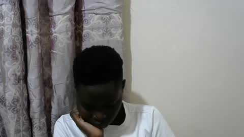 Snapshot of hot_shawrry chatting on 02-10-25, 06:03 hot_shawrry online show from 02-10-25, 06:03