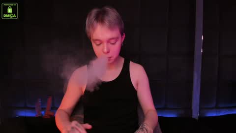 hot_twinkboy online show from 02-01-25, 10:48