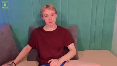 hot_twinkboy online show from 03-08-25, 10:11