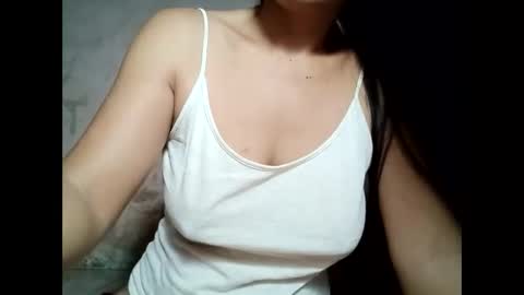 hot_warrios247 online show from 02-14-25, 08:26