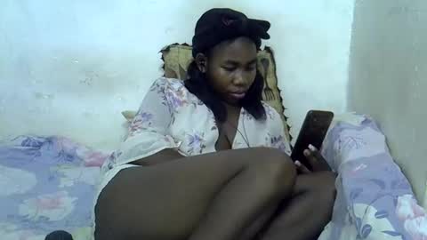 hotagrace online show from 12-22-25, 07:16