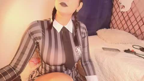 Alana online show from 10-29-25, 03:14