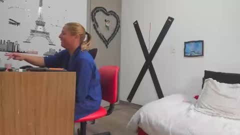 hotandfierylatinos online show from 01-04-25, 03:28