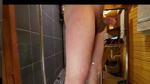 Snapshot of hotandhandy96 chatting on 02-25-26, 06:23 hotandhandy96 online show from 02-25-26, 06:23