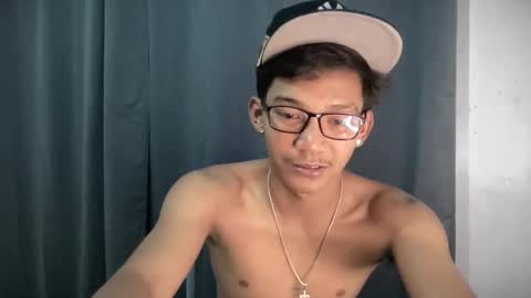 Snapshot of hotasian_jerome chatting on 04-04-26, 06:11 hotasian_jerome online show from 04-04-26, 06:11