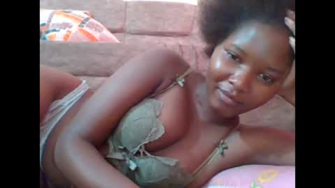 love online show from 02-05-25, 01:00