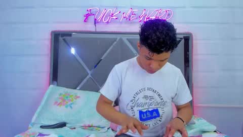 DANIEL AND KEVIN online show from 11-16-25, 06:19