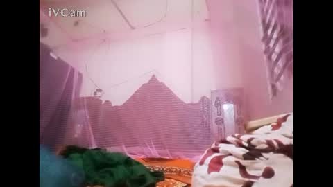 Hotcapolx online show from 11-25-25, 04:40