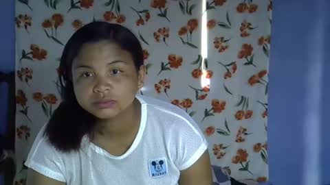 hotcelici online show from 11-19-25, 06:24