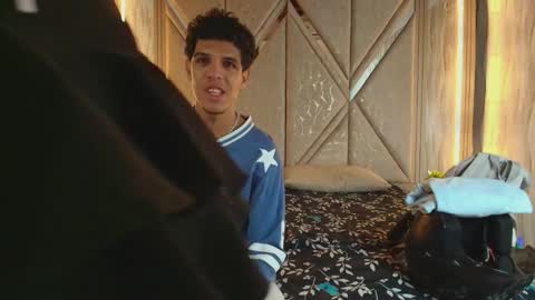 Snapshot of hotcouple_222 chatting on 02-08-26, 07:23 hotcouple_222 online show from 02-08-26, 07:23