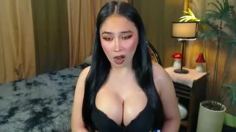 EVA online show from 11-05-25, 11:05