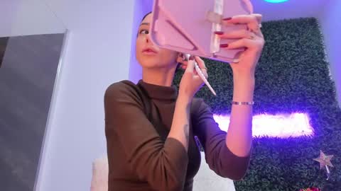 hotfallingdevil online show from 11-29-25, 05:54