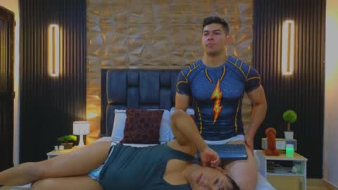 felipe  marcello online show from 03-03-25, 02:37