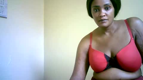 Snapshot of hotgold_311379 chatting on 02-20-26, 05:04 hotgold_311379 online show from 02-20-26, 05:04