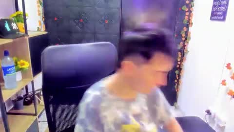 Snapshot of hothannah_ chatting on 02-25-26, 02:43 hannah online show from 02-25-26, 02:43