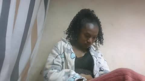 veronique online show from 10-20-25, 04:13