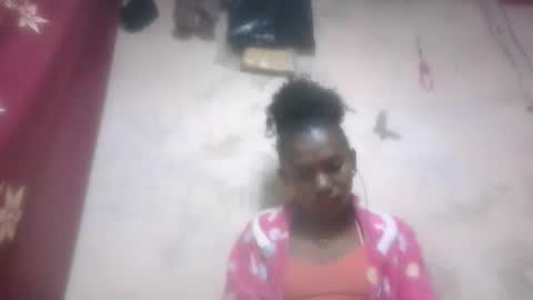 veronique online show from 10-26-25, 01:50