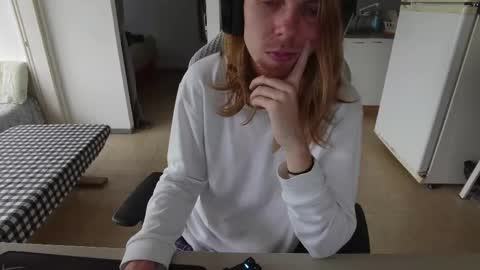 Hikikomori Alex online show from 02-21-25, 10:50