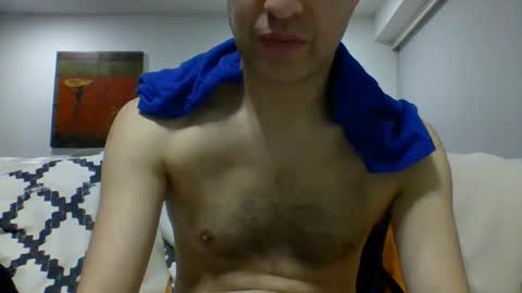 hottitan  twitter Marianoshcam online show from 10-12-25, 04:22