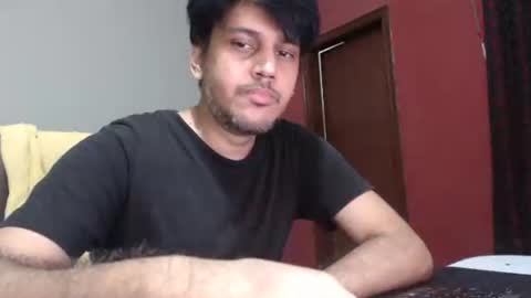 Snapshot of hotjkeanu chatting on 09-12-25, 05:46 James-Hotxx online show from 09-12-25, 05:46