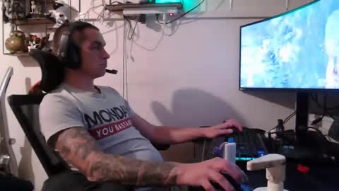 Snapshot of hotkinkytat chatting on 12-05-24, 07:38 hotkinkytat online show from 12-05-24, 07:38