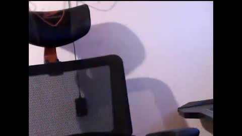 Snapshot of hotkinkytat chatting on 12-31-24, 10:01 hotkinkytat online show from 12-31-24, 10:01