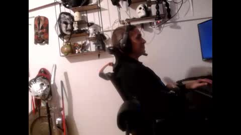 Snapshot of hotkinkytat chatting on 02-06-25, 12:33 hotkinkytat online show from 02-06-25, 12:33